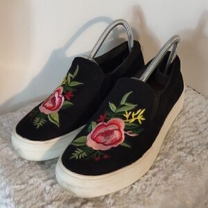 Big Buddha Floral Embroidered Slipon Sneakers